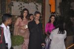 Raveena Tandon at Amitabh Bachchan and family celebrate Diwali in style on 23rd Oct 2014 (104)_544a49b862544.JPG