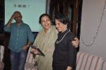 Tanuja at Bimal Roy book launch in kalaghoda, Mumbai on 27th Oct 2014 (28)_544f5a2051dab.JPG