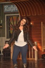 Parineeti Chopra at the Launch of Nakhriley song from Kill Dil in Mumbai on 31st Oct 2014 (196)_54562d3159397.JPG
