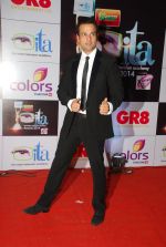 Rohit Roy at ITA Awards red carpet in Mumbai on 1st Nov 2014 (197)_5456376c59eaa.JPG