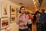 Gul panag at Melted core photo exhibition in Kalaghoda, Mumbai on 4th Nov 2014 (18)_545a19b01dc0e.JPG