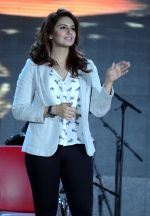 Huma Qureshi during the KCC Institute of Technology and Management celcbrated Annual Fest-2014 at Sri Fort Auditorium in New Delhi on 7th Nov 2014 (2)_545cc55c84d88.JPG