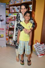 Shaina NC at Hobby ideas children_s day celeberations in Kemps Corner, Mumbai on 14th Nov 2014 (57)_546742e24f0af.JPG