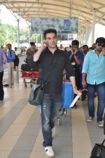 Arbaaz Khan snapped at airport in Mumbai on 17th Nov 2014 (23)_546adfa8ce232.JPG