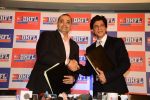 Shahrukh Khan announced as the Brand Ambassador of DHFl in Trident, BKC on 20th Nov 2014 (60)_546f6cbddec97.JPG