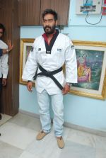 Ajay Devgan was felicitated by Taekwondo Masters from Korea in Mumbai on 22nd Nov 2014 (34)_5473267d0a2e6.JPG