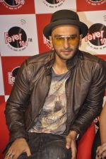 Ranveer Singh at Kill Dil promotions at Fever FM in Mumbai on 22nd Nov 2014 (2)_547338548adef.JPG