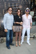 Sanjay Khan, Farah Ali Khan, Zayed Khan at Susanne Khan_s The Charcoal Project new collection launch in Andheri, Mumbai on 24th Nov 2014 (6)_54737ec3736ad.JPG