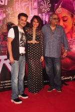 Sonakshi Sinha, Boney Kapoor, Sanjay Kapoor unveils Radha song from Tevar in PVR, Juhu, Mumbai on 25th Nov 2014 (40)_547598773d04f.JPG