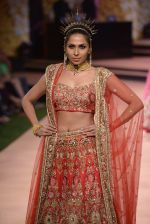 Model walk the ramp for Suneet Verma for Blenders with jewels by Azva on 29th Nov 2014 (108)_547c4ac84f3d8.JPG