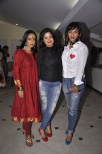 Suchitra Pillai, Narayani Shastri, Manasi Scott at Vandana Sajnani_s Fourplay play premiere in Rangsharda, Mumbai on 30th Nov 2014 (6)_547c594ec9547.JPG