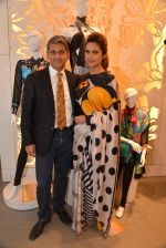Esha Gupta at Satya Paul Disney launch in Mumbai on 3rd Dec 2014 (74)_548021d43c7b1.JPG
