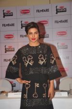 Priyanka Chopra launches new edition of filmfare awards in Mumbai on 7th Dec 2014 (18)_5485d4c10f688.JPG