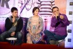Aamir Khan, Anushka Sharma, Vidhu Vinod Chopra at PK Movie Press Meet in Hyderabad on 9th Dec 2014 (109)_548808e6ee18e.JPG