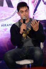 Aamir khan at PK Movie Press Meet in Hyderabad on 9th Dec 2014 (213)_5488082c96d5e.JPG