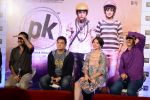 Aamir khan, Anushka Sharma, Rajkumar Hirani, Vidhu Vinod Chopra at PK Movie Press Meet in Hyderabad on 9th Dec 2014 (234)_548808be8331d.JPG