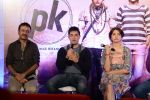 Aamir khan, Anushka Sharma, Rajkumar Hirani, Vidhu Vinod Chopra at PK Movie Press Meet in Hyderabad on 9th Dec 2014 (278)_548808c64dd46.JPG