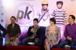 Aamir khan, Anushka Sharma, Rajkumar Hirani, Vidhu Vinod Chopra at PK Movie Press Meet in Hyderabad on 9th Dec 2014 (313)_548803542361e.JPG