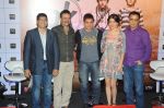 Aamir khan, Anushka Sharma, Rajkumar Hirani, Vidhu Vinod Chopra at PK Movie Press Meet in Hyderabad on 9th Dec 2014 (511)_54880a762b81c.JPG