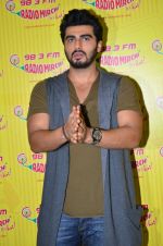 Arjun Kapoor promote Tevar on 98.3 FM Radio Mirchi on 10th Dec 2014 (1)_54895de4ea156.JPG