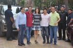 Anushka Sharma, Aamir Khan, Rajkumar Hirani, Vidhu Vinod Chopra at PK game launch in Reliance Digital, Mumbai on 12th Dec 2014  (162)_548c2505d0367.JPG