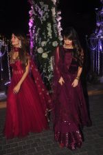 Amrita Arora, Malaika Arora at Sangeet ceremony of Riddhi Malhotra and Tejas Talwalkar in J W Marriott, Mumbai on 13th Dec 2014 (632)_548e9f60dc3b1.JPG