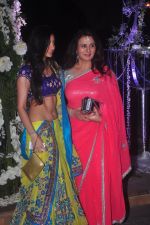 Poonam Dhillon at Sangeet ceremony of Riddhi Malhotra and Tejas Talwalkar in J W Marriott, Mumbai on 13th Dec 2014 (350)_548ec4e7b85a4.JPG