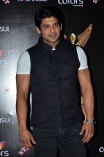 Siddharth Shukla at Stardust Awards 2014 in Mumbai on 14th Dec 2014 (451)_5490376618bf6.JPG
