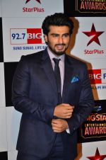 Arjun Kapoor at Big Star Entertainment Awards Red Carpet in Mumbai on 18th Dec 2014 (247)_549401493f47e.JPG