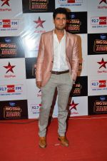 Randeep Hooda at Big Star Entertainment Awards Red Carpet in Mumbai on 18th Dec 2014 (66)_549403bf10036.JPG