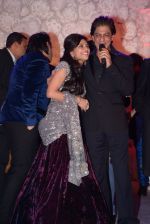 Shahrukh Khan at Vikram Singh_s Brother Uday Singh and Ali Morani_s daughter Shirin_s Sangeet Ceremony on 18th Dec 2014 (20)_549412031eb21.JPG
