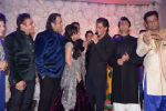 Shahrukh Khan, Sonu Nigam at Vikram Singh_s Brother Uday and Ali Morani�s daughter Shirin�s Sangeet Ceremony on 18th Dec 2014 (15)_5494006e6139e.JPG