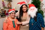 Mishti Chakraborty Celebrates her Birthday And Christmas with Mentally Challenged Adults (4)_549d280b56f04.jpg