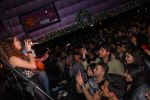 Shalmali Kholgade performs live at Lucky_s music club in Hard Rock Cafe, Mumbai on 26th Dec 2014 (49)_549e83da7baf3.JPG