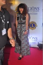 Aashka Goradia at the 21st Lions Gold Awards 2015 in Mumbai on 6th Jan 2015 (553)_54acf1e5c4abb.jpg