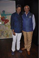 Kapil Dev_s Khshi NGO at SRK_s painting auction bash in Mumbai on 6th Jan 2015 (96)_54acd4f357293.jpg