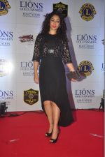 at the 21st Lions Gold Awards 2015 in Mumbai on 6th Jan 2015 (53)_54acf2955c6b0.jpg