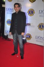 at the 21st Lions Gold Awards 2015 in Mumbai on 6th Jan 2015 (91)_54acf29dc763d.jpg