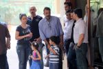 Sanjay Dutt snapped with wife Maanyata Dutt, son Shahraan Dutt, daughter Iqraa Dutt leaving for Yerwada Jail after finishing his furlough in Mumbai on 8th Jan 2 (2)_54af8dfc3cf3e.JPG
