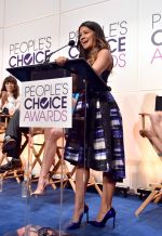 at People Choice Awards 2015 on 8th Jan 2015 (93)_54b155c34c2d7.jpg