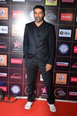 Akshay Kumar at Producers Guild Awards 2015 in Mumbai on 11th Jan 2015 (1020)_54b3633f87aae.JPG