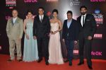 Anupam Kher, Rana Daggubati, Akshay Kumar, Taapsee Pannu, Bhushan Kumar at Life Ok Screen Awards red carpet in Mumbai on 14th Jan 2015(503)_54b7d055f166f.JPG