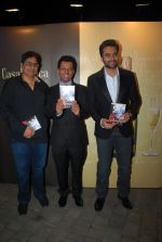 Vashu Bhagnani, Jackky Bhagnani at Rohit Khilnani_s book launch in Bandra, Mumbai on 22nd Jan 2015 (49)_54c20a4550e7a.JPG