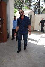 Rohit Shetty at Khatron Ke Khiladi press meet in Mumbai on 29th Jan 2015 (99)_54cb4450e2711.jpg