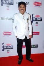 Shailesh Lodha graces the red carpet at the 60th Britannia Filmfare Awards_54cf5c05dd144.JPG