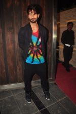 Shahid Kapoor at Queen success bash hosted by Kangana in Juhu, Mumbai on 7th Feb 2015 (78)_54d74cd9d9dc9.JPG