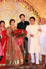 Raj Thackeray at Designer Manali Jagtap_s Wedding Reception in Mumbai on 11th Feb 2015 (61)_54dc63706adce.jpg