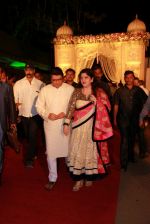Raj Thackeray at Designer Manali Jagtap_s Wedding Reception in Mumbai on 11th Feb 2015 (91)_54dc63936dde9.jpg