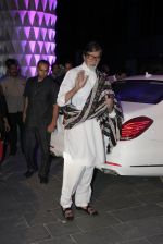 Amitabh Bachchan at Smita Thackeray_s son wedding reception in Sahara Star, Mumbai on 13th Feb 2015 (32)_54e00073de3d6.JPG