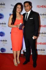  at Ciroc Filmfare Galmour and Style Awards in Mumbai on 26th Feb 2015 (401)_54f075f883a58.JPG